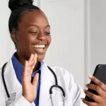 Consulta médica online: la importancia de un consultorio en línea