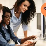 ¿Qué es JavaScript y para qué se utiliza en la programación web?